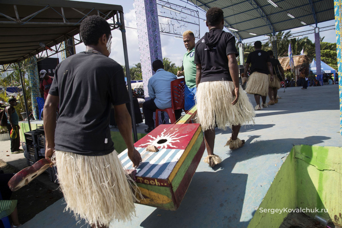 Traditiona musical Instruments, Indonesia