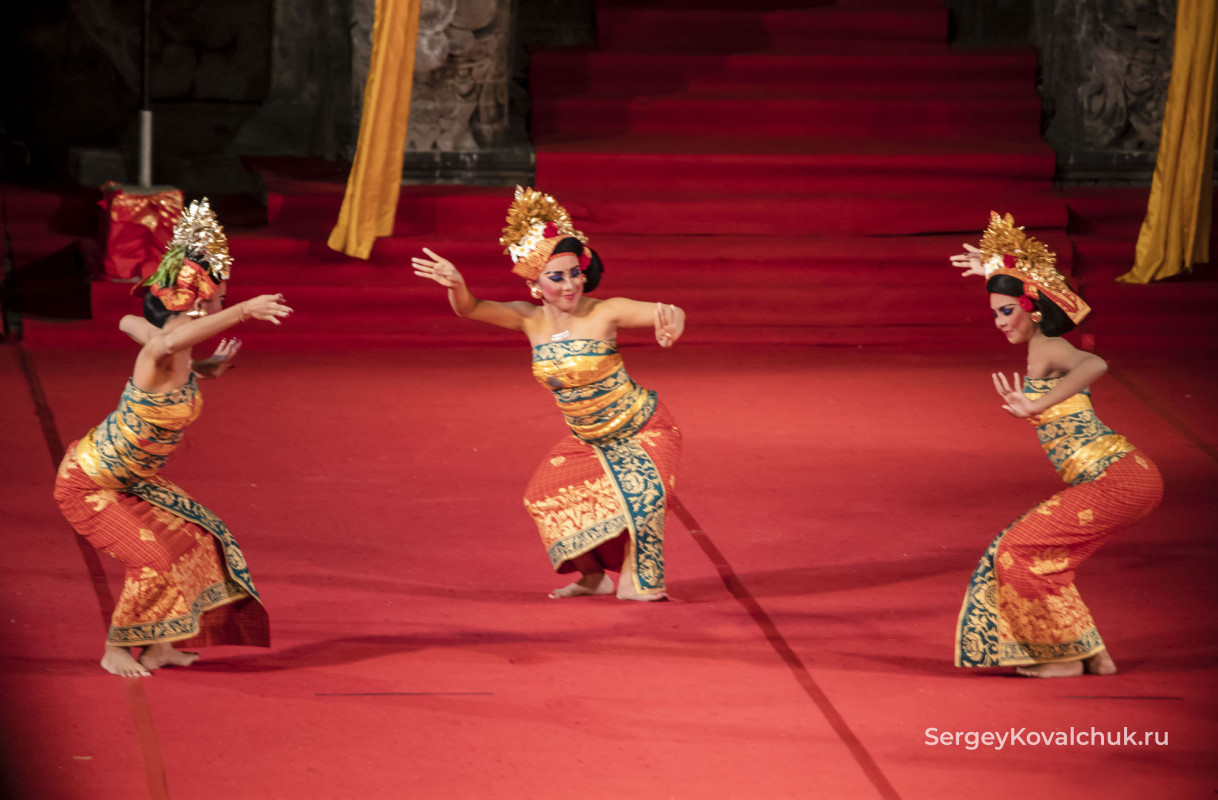Dance Traditions of Bali, Bali, Indonesia