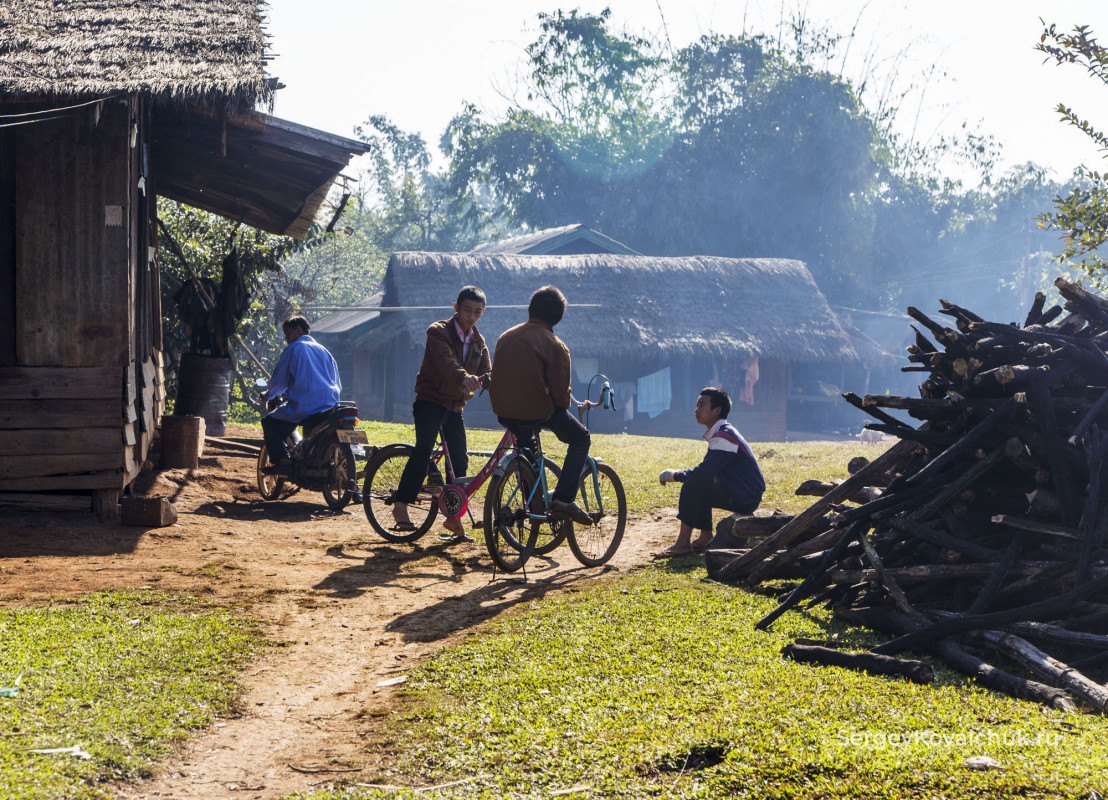 The Xieng Khouang province. The Hmong people