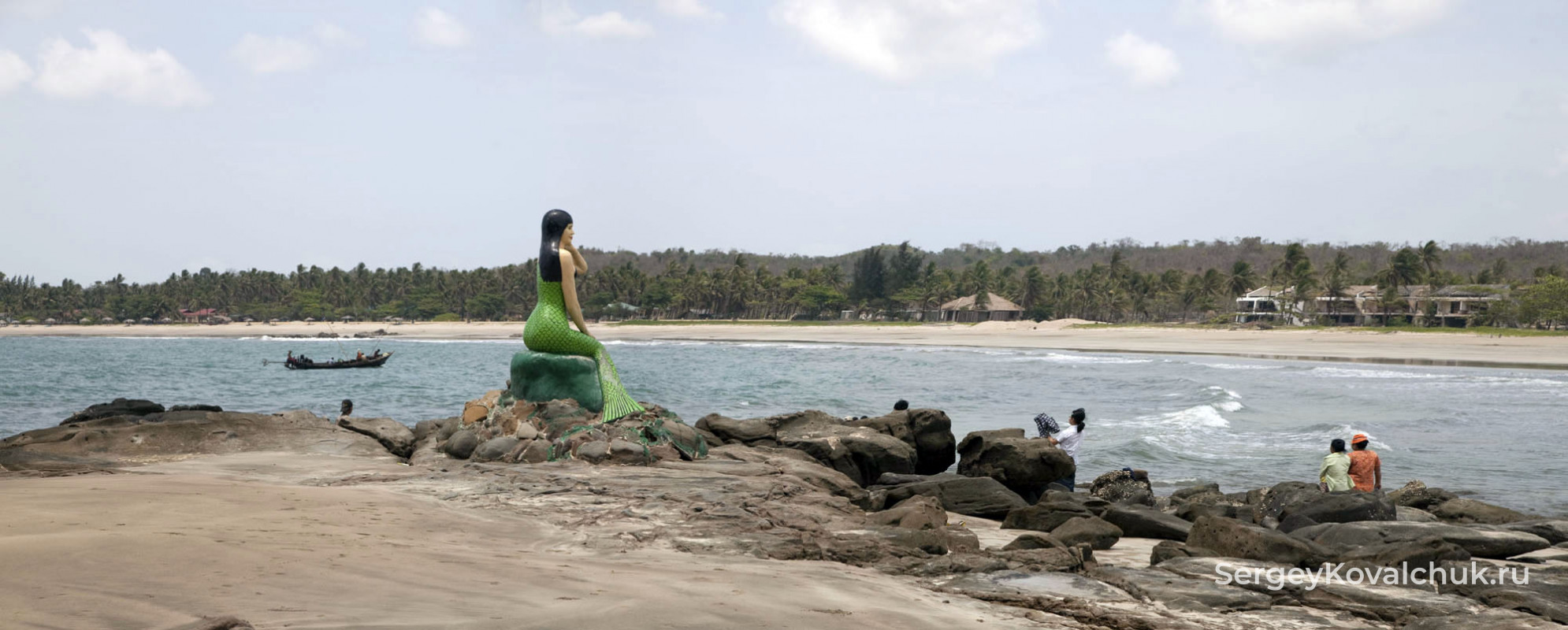 Ngwe Saung Beach